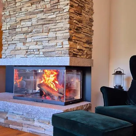 Les Flambeaux - With Panoramic View Daire *